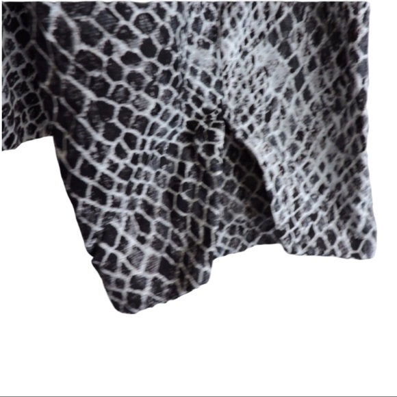 Chico’s Black and White Jacket XL (16) - Picture 6 of 7